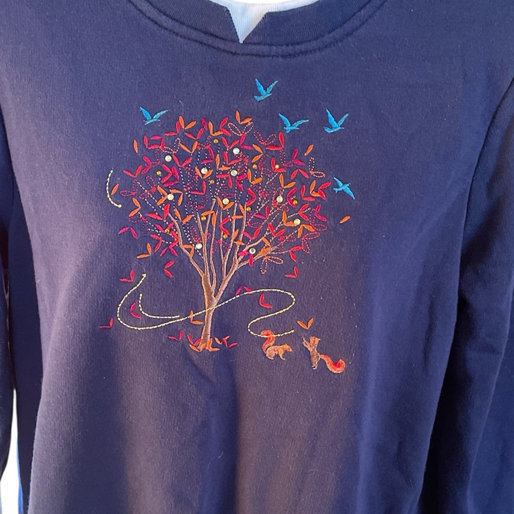Breckenridge Vgt blue tree design grandma sweatshirt size large cottage core